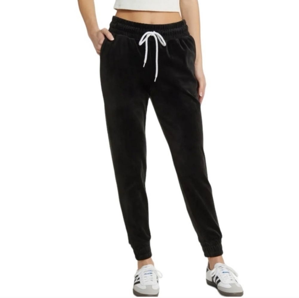 Velour Joggers by Love, Fire New Size Small